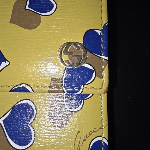 Gucci Continental Flap Calfskin Heartbeat Print Yellow Wallet - Picture 5 of 11
